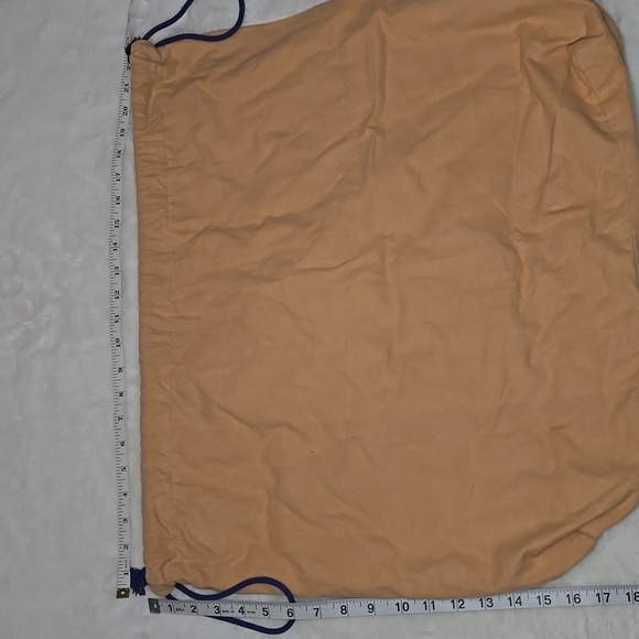 - Louis Vuitton Dust Bag 23x19 - Picture 2 of 2
